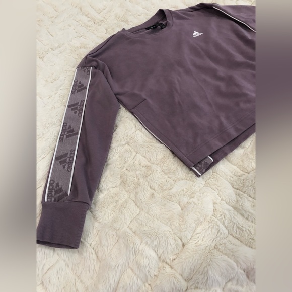 NWOT Never Worn XSmall Adidas purple long sleeved sweater - Picture 4 of 8